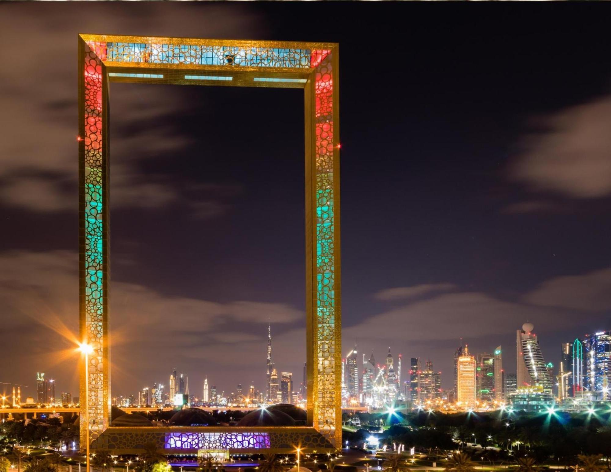 Novotel Dubai Gold District Exterior foto